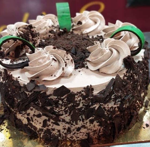 Cake Delivery in Pune | Midnight cake delivery in Pune - Giftalove